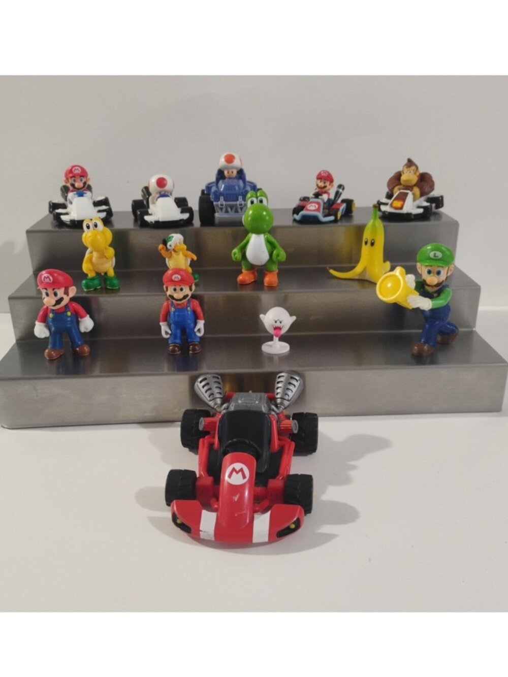 Lot  of  Super  Mario  Bros  World  of  Nintendo  Jakks  Figures  Toys 14 pieces